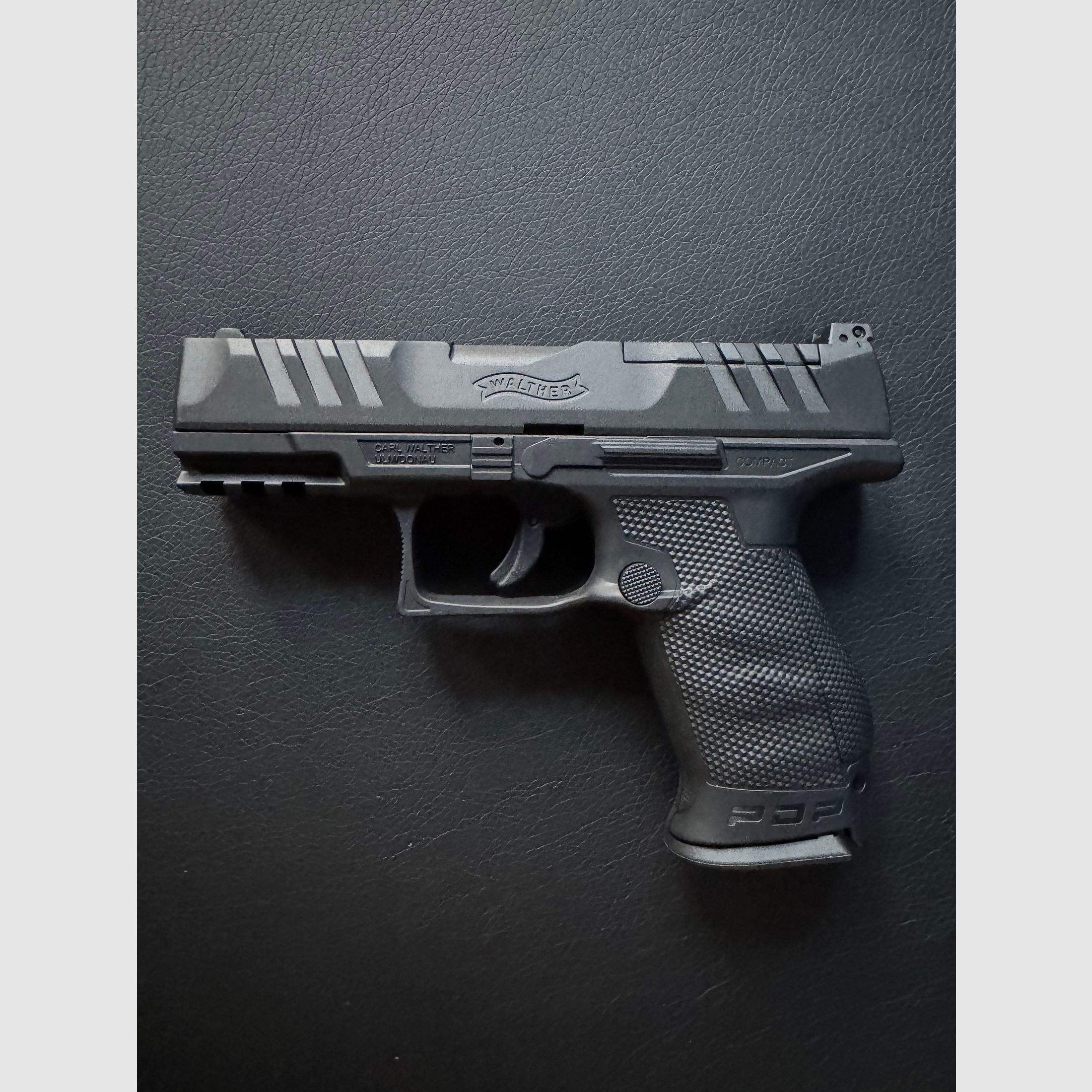 Pistolet Walther PDP Compact 4" Ensemble 4,5 mm Gratuit