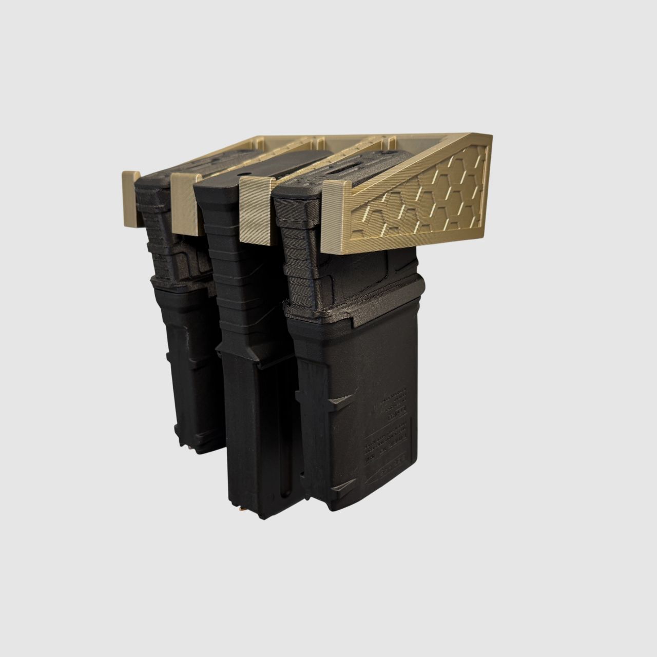 Magnetischer Magazinhalter für AR-15, Glock & CZ – Platzsparend & ohne Bohren