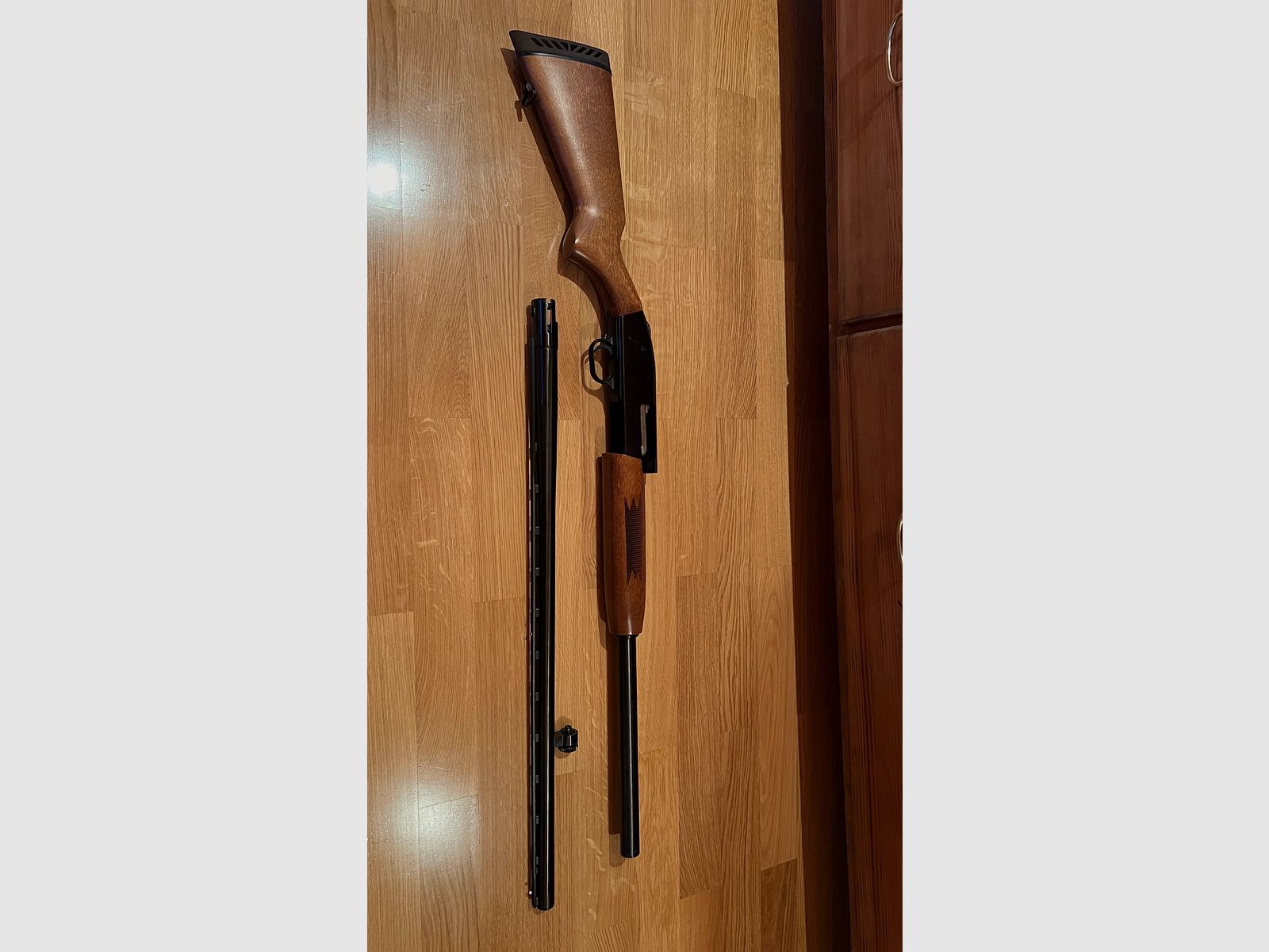 Mossberg Pumpgun Repetierflinte Shot Gun ATP8 500A Kaliber 12/76