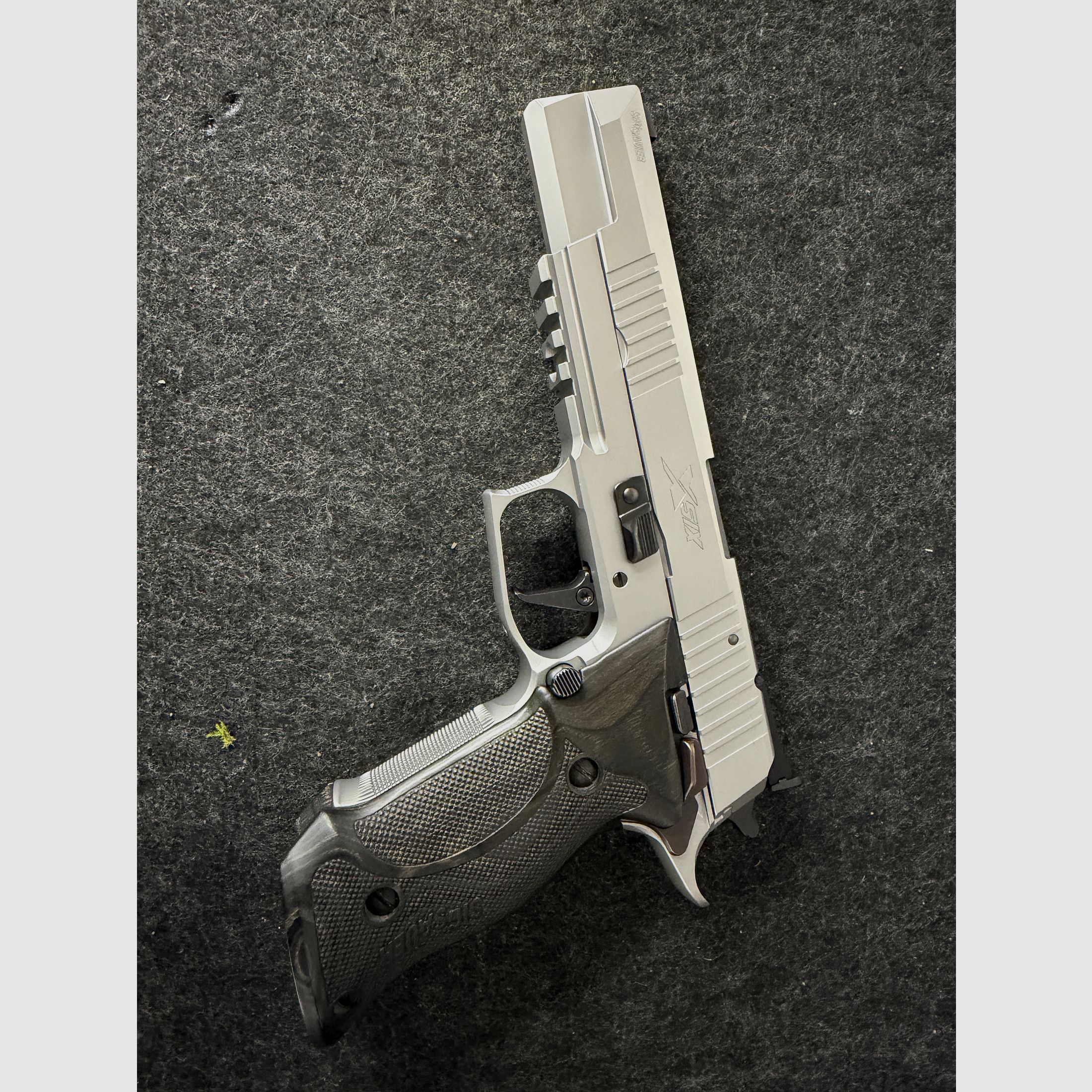 Sig Sauer P220 X-Six .45ACP 