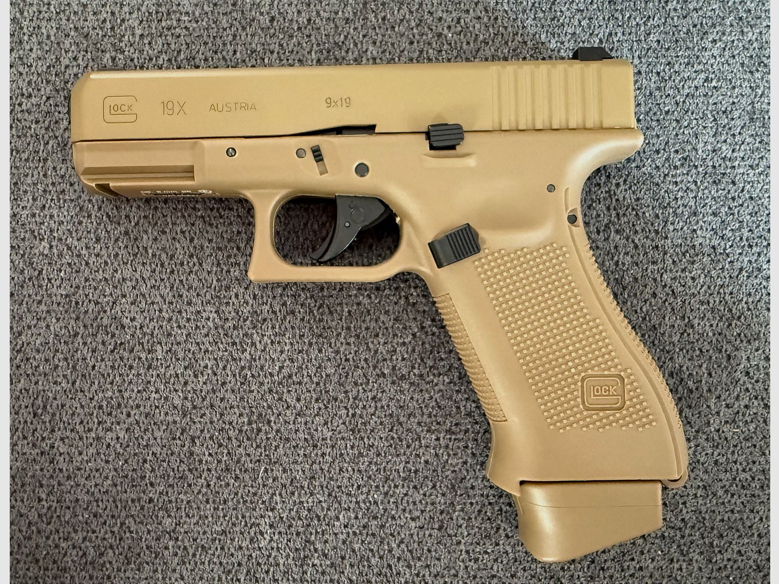 Glock 19X - Airsoft | inkl. 15 Walther CO2 Kapseln