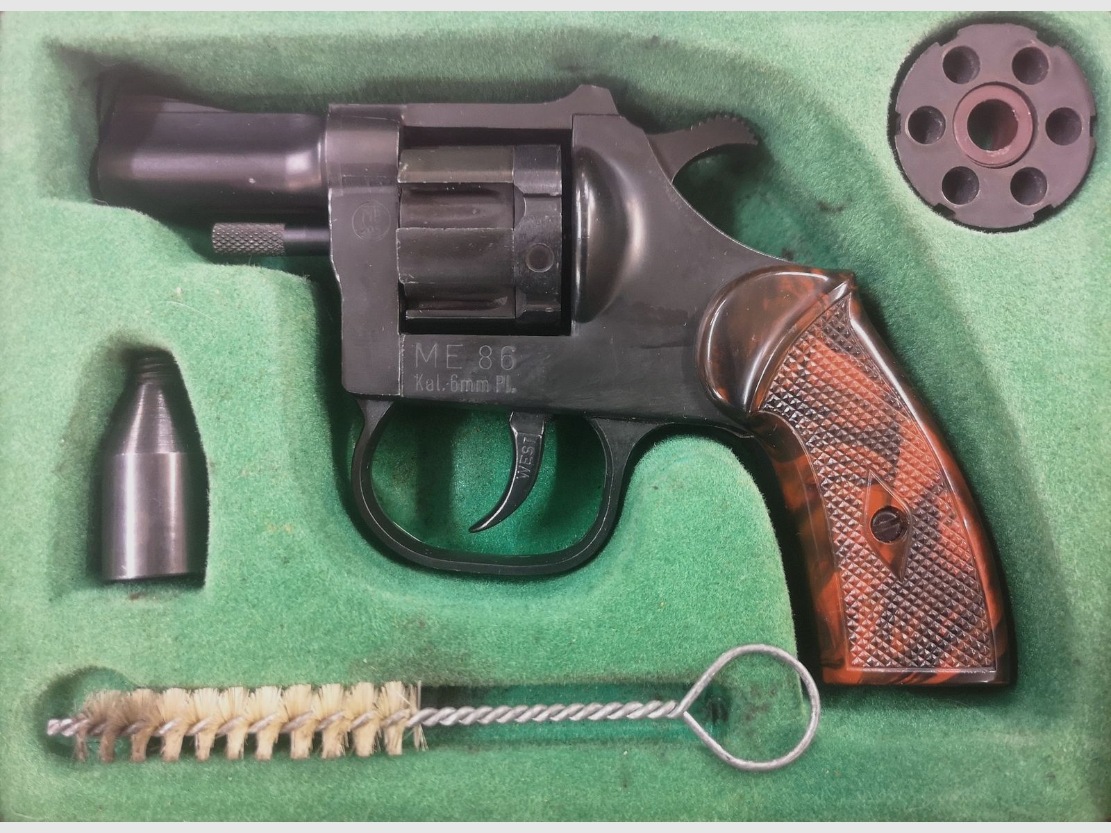 ME 86 Revolver 6mm Flobert mit Wechseltrommel .22  "Sahnestück"