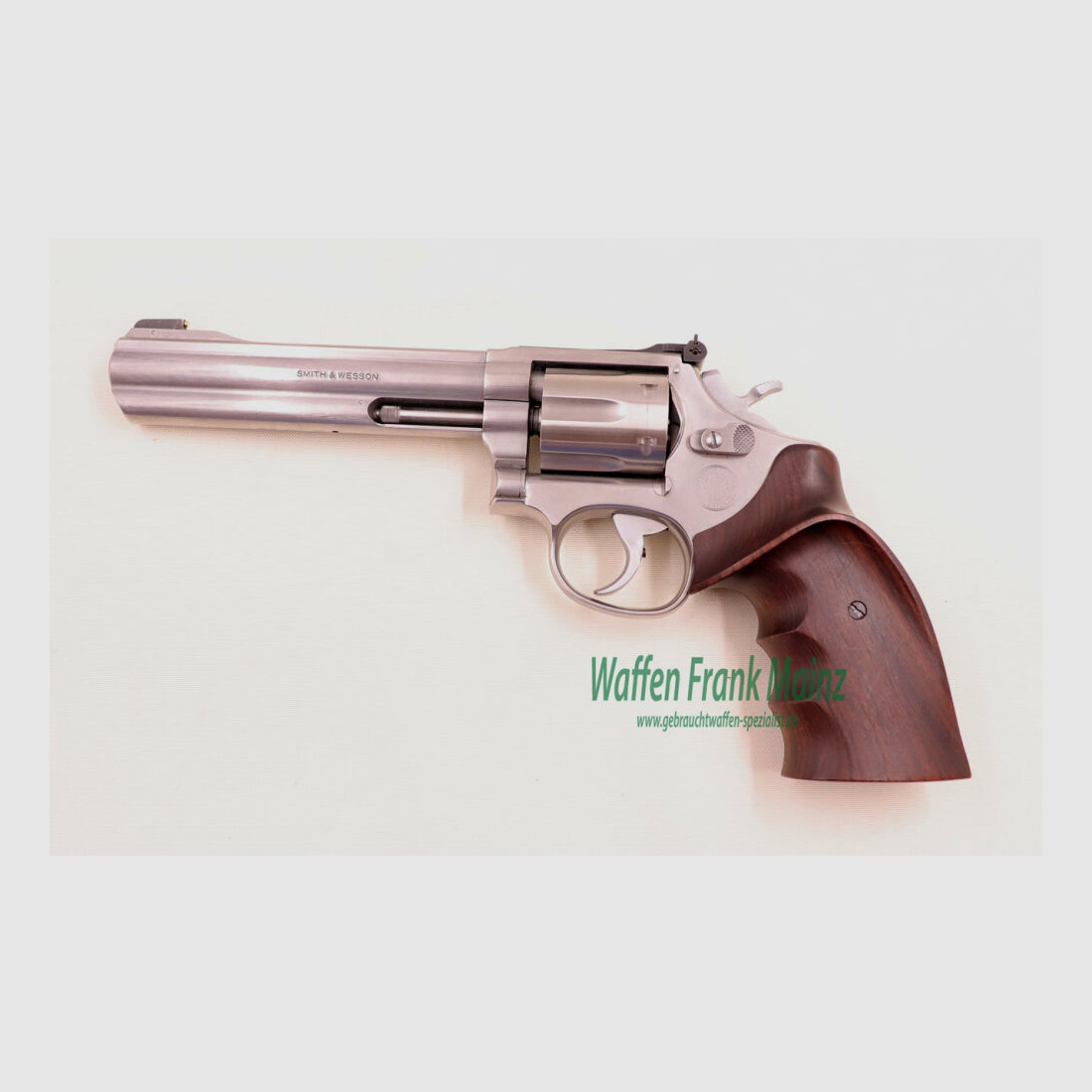 Smith and Wesson - USA 617-1 Super Target Champion