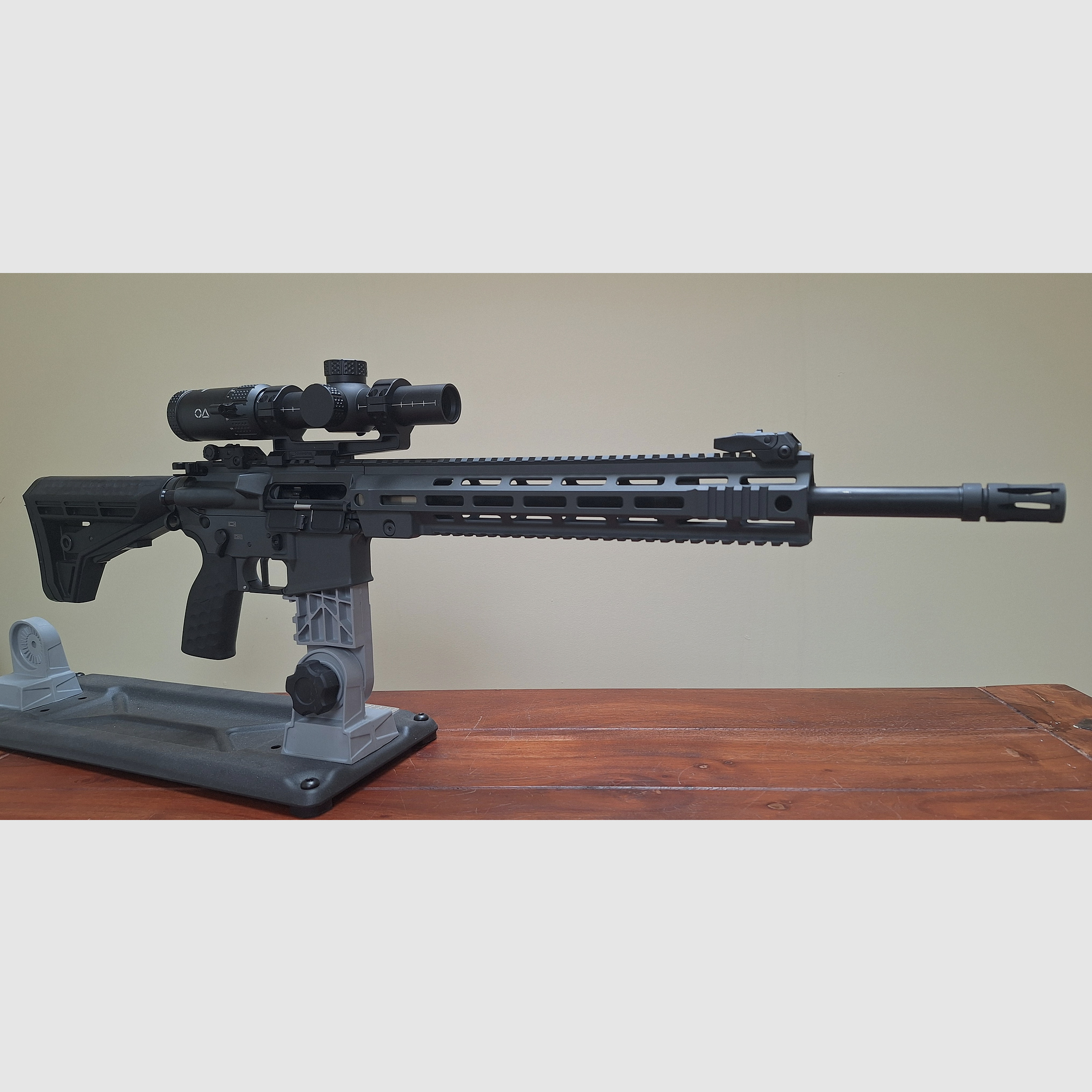 Oberland Arms M5 PR 16,75" – Cerakote Battleship Grey – sehr guter Zustand