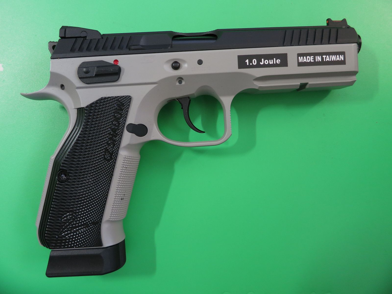 ASG Custom KJ Works, CZ CO2-Pistole Shadow 2, Trainingspistole Blowback, 4,5 mm BB, Urban Grey Edition, wie neu!      #11