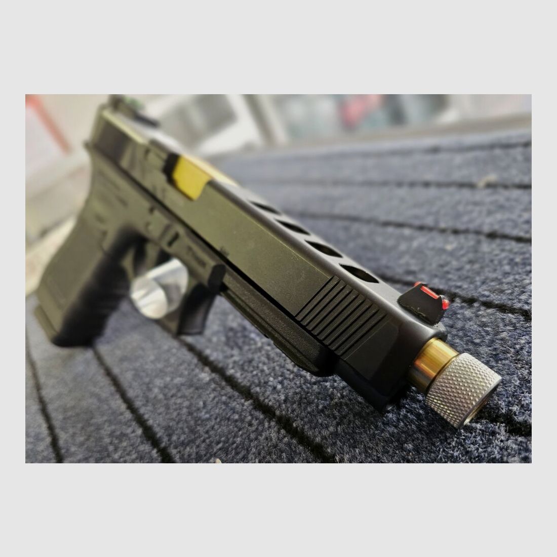 RBF Custom GLOCK 635 VENARI M.O.S., afbeelding 2 van 5