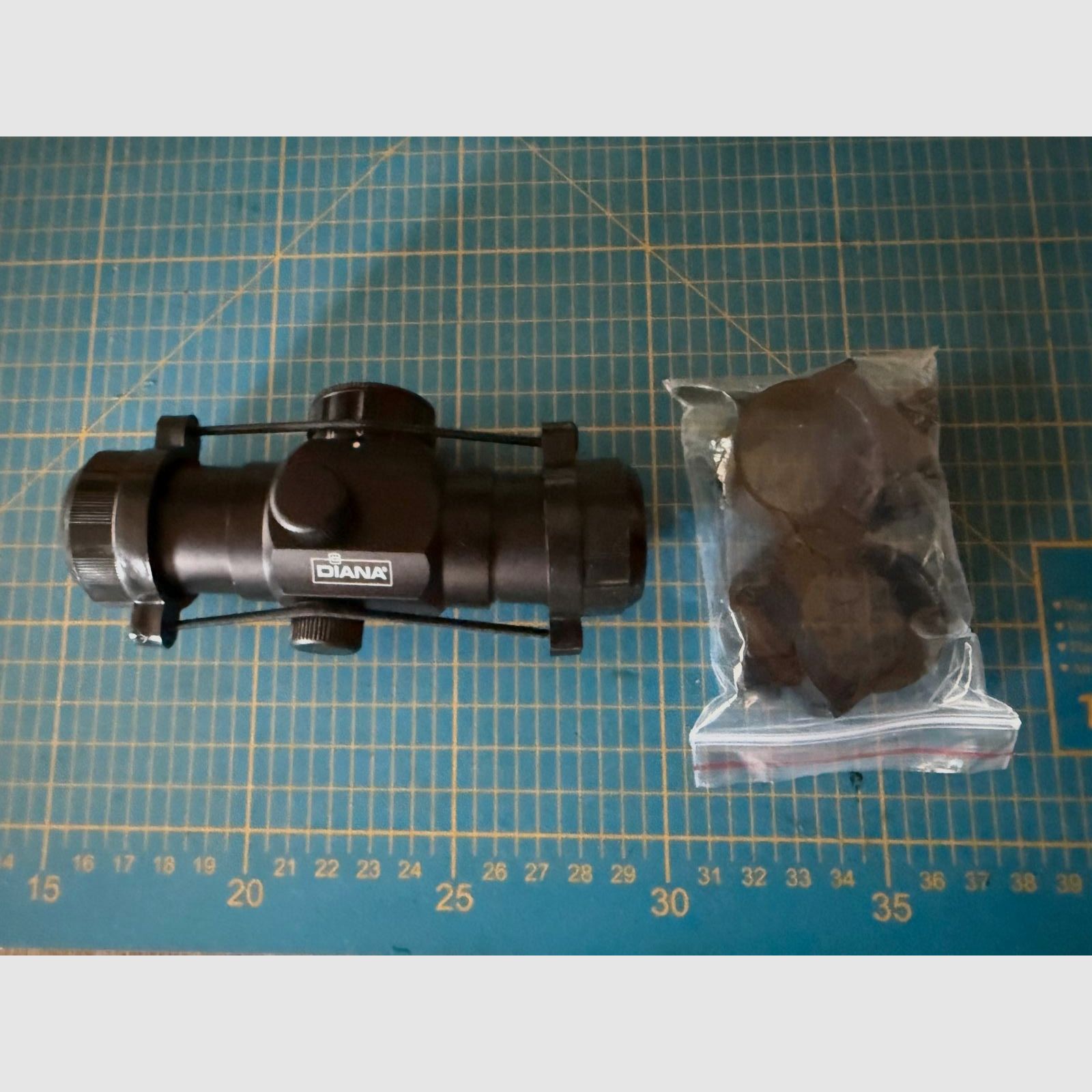 Diana LP8 Magnum Tactical avec mallette et scope, 4.5 mm et max. 7,5 Joule, donc libre à partir de 18 ans