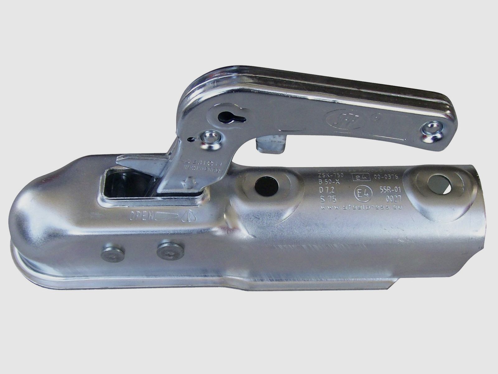 Acoplamiento de bola de remolque de hasta 750 kg