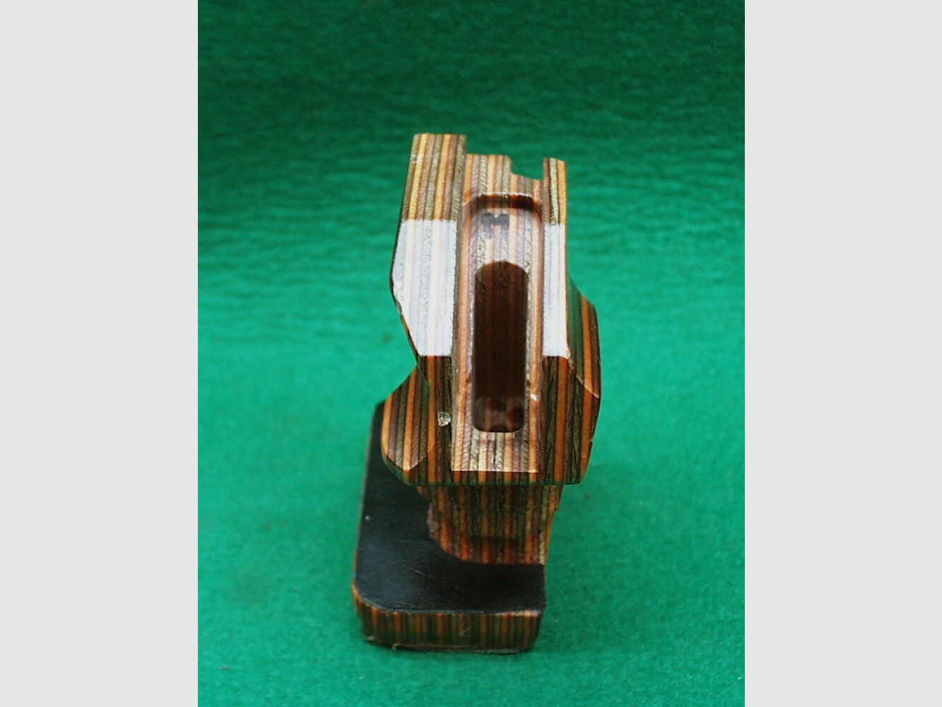 Coque de prise RG pistolet à air taille : M droite