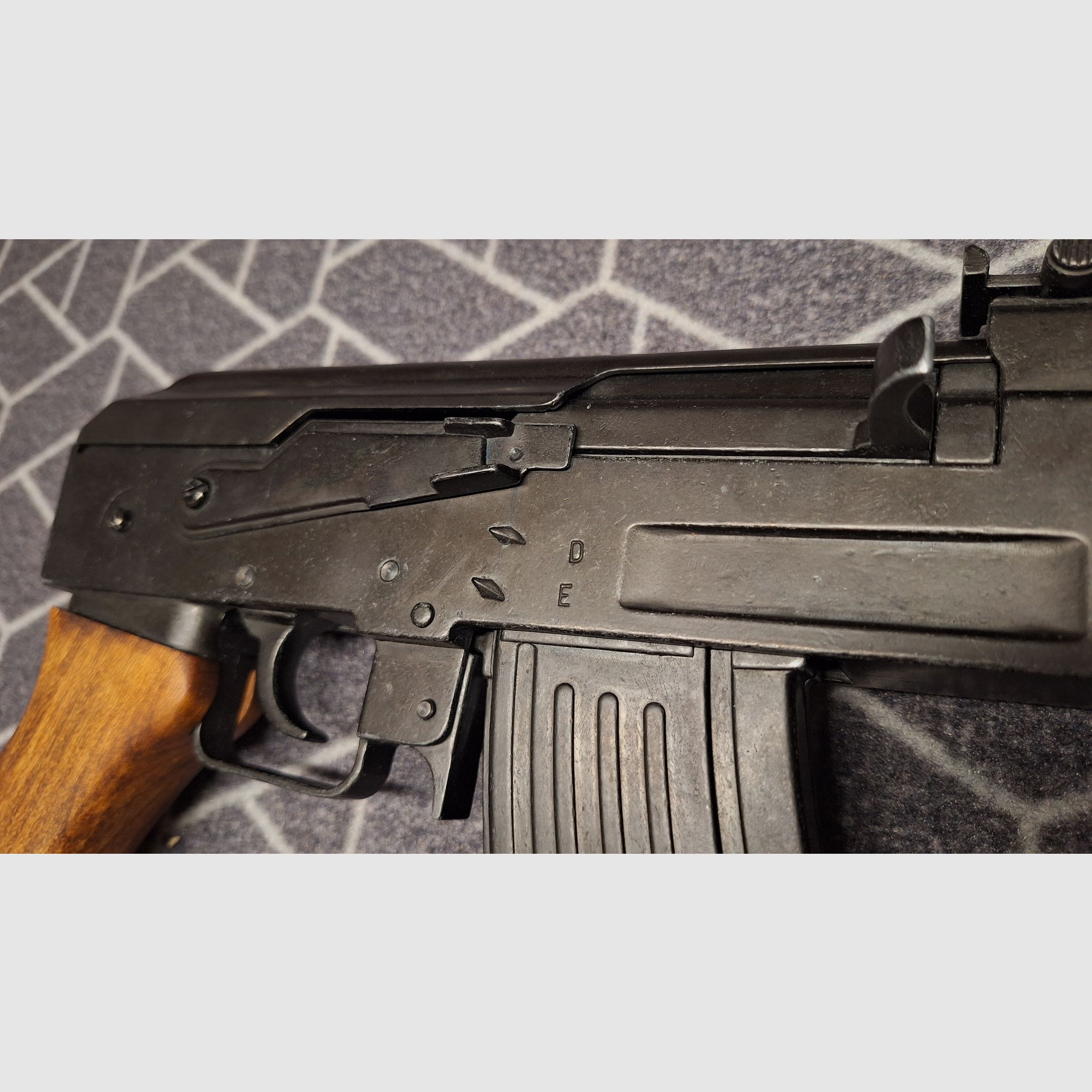 AK47 assault rifle DENIX model