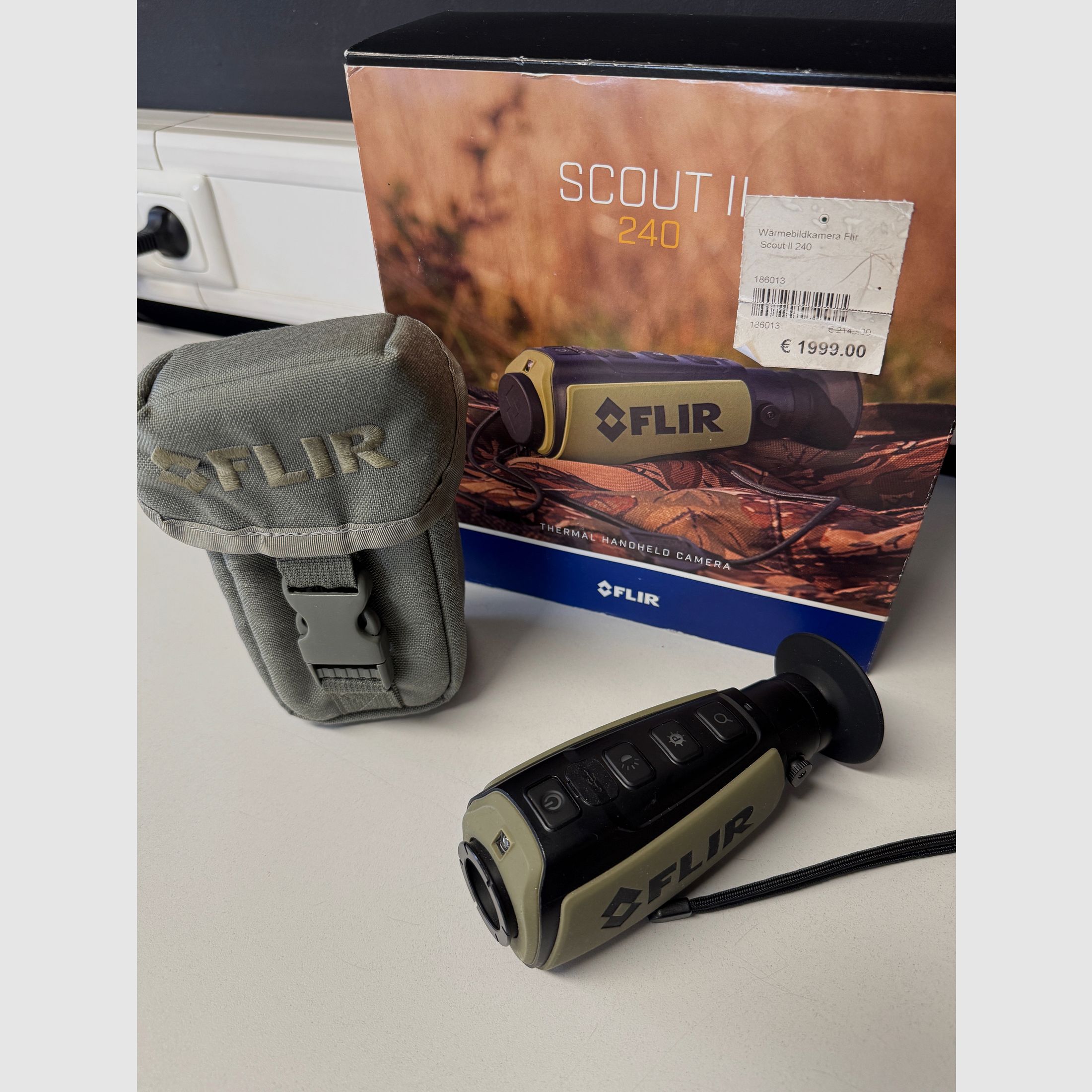 FLIR Scout II 240