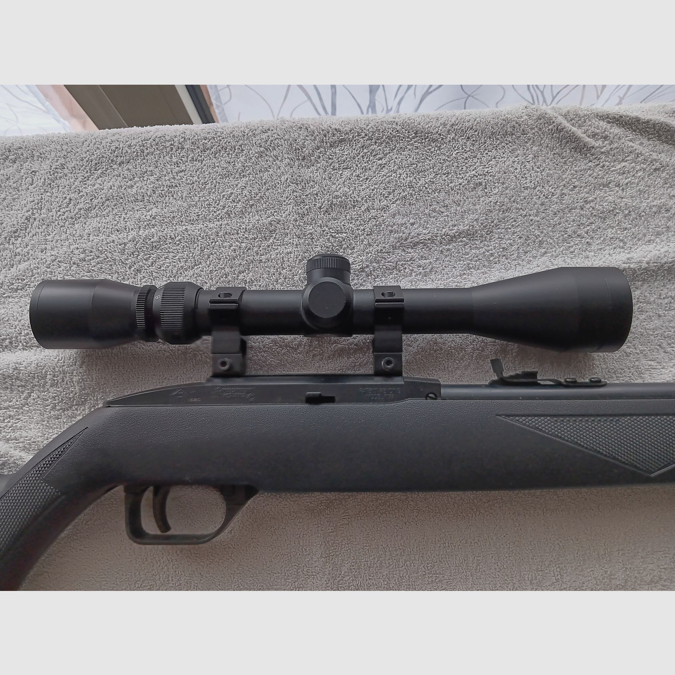 Neue Co2 Crosman 1077 mit Zielfernrohr 12 Schuss Mag.