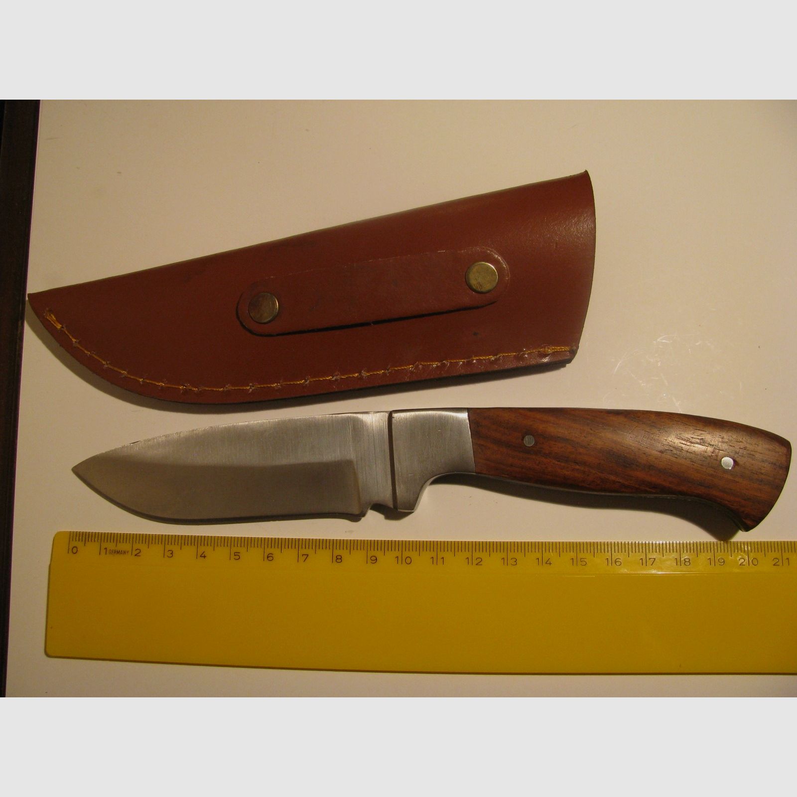 Haushaltsmesser, Campingmesser, Jagdmesser usw., brauner Holzgriff, Lederhülle 