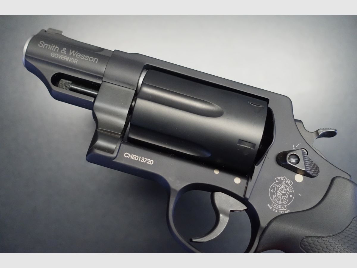 Smith & Wesson Governor, Bild 3 von 5
