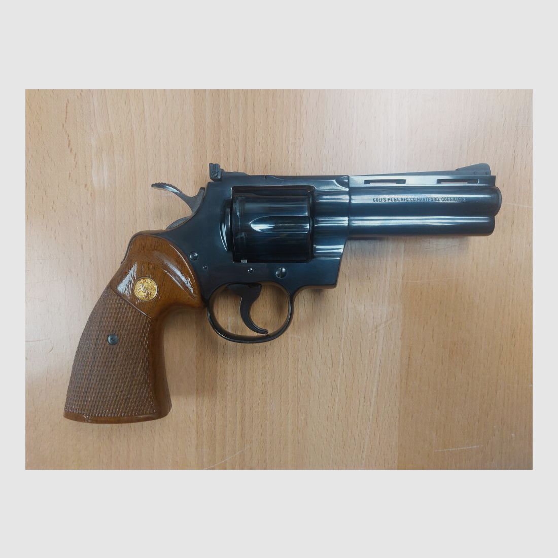 Colt, USA Python