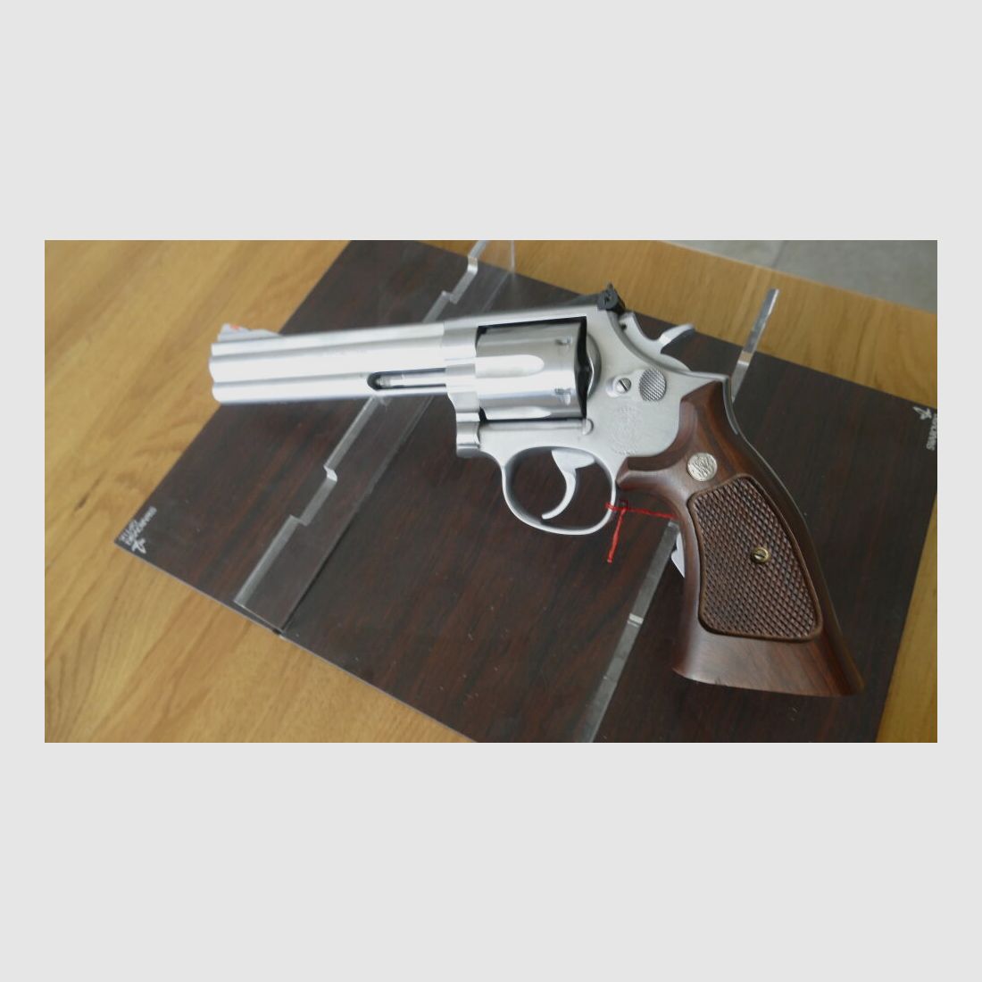 Smith & Wesson	 Modell 686-4