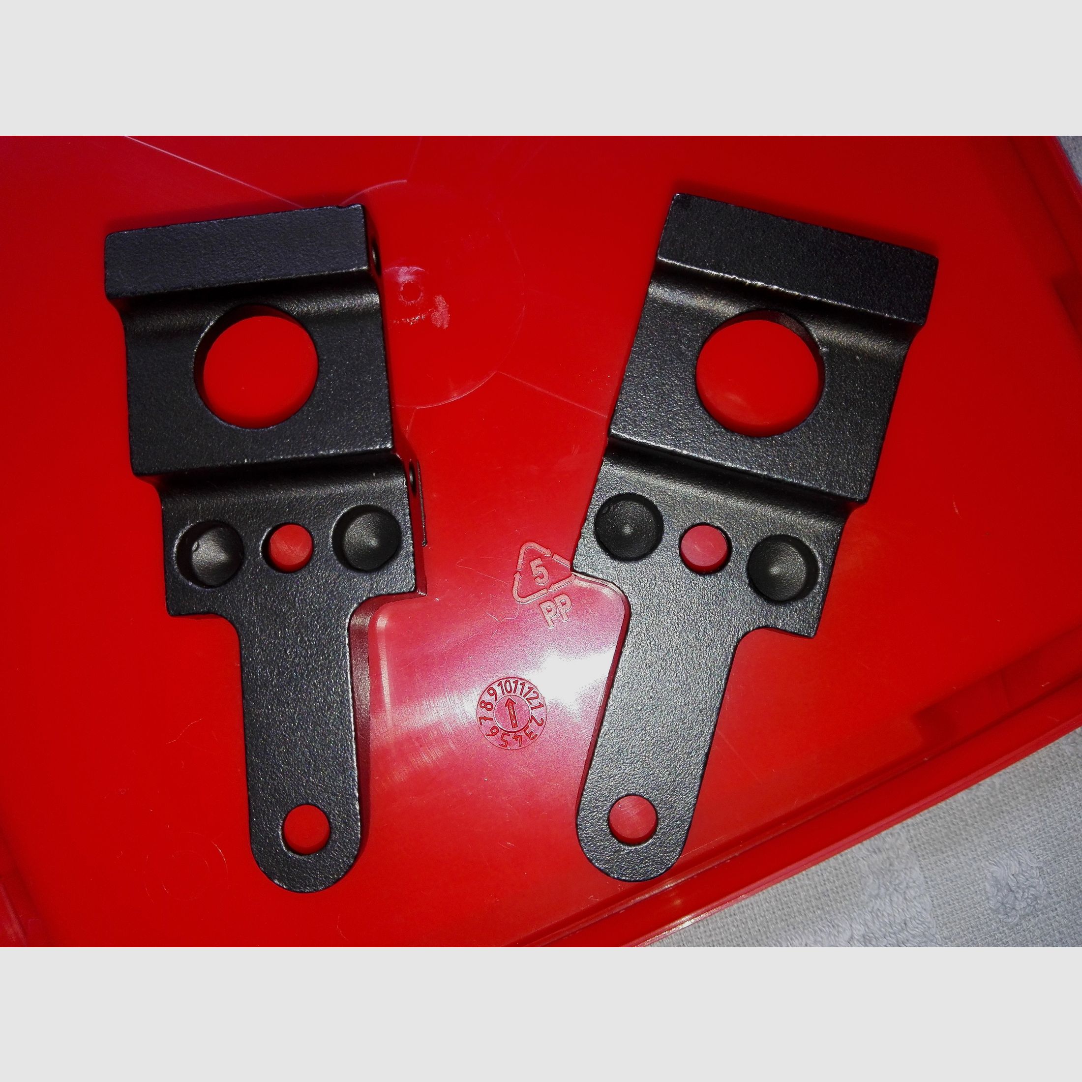 AKM Reartrunnion, original von FB Radom aus Polen, wie neu! (Kein WBP!) Preis Verhandelbar!   Tags: AK47 AK74 Ersatzteil Tantal Yunker