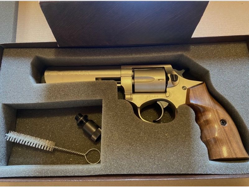 IWG Madlock Nickel okładziny drewniane PTB 721