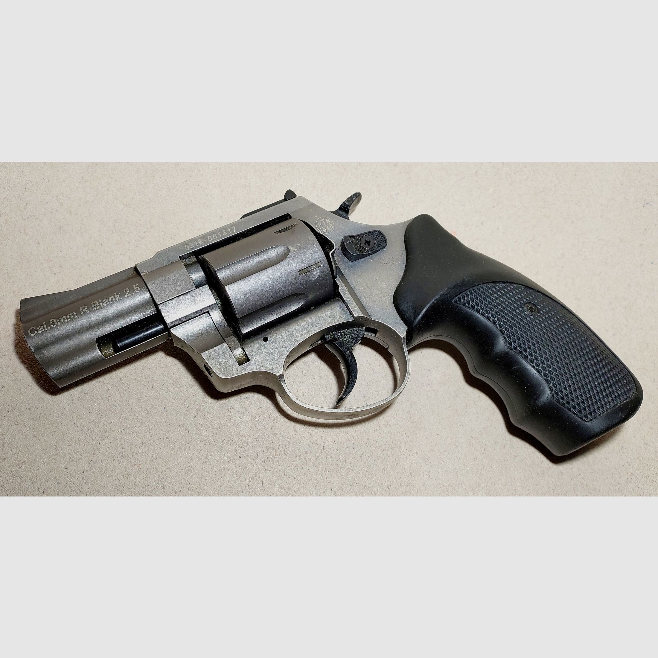 Zoraki R1 2,5 Zoll Schreckschuss-Revolver Kal. 9mm R.K. titan OVP 