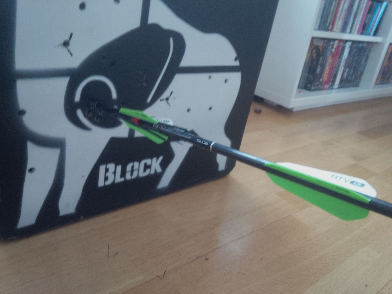 Compound Armbrust Hori-Zone Alpha XT 360 FPS mit optionaler Tenpoint Optik und Easton Carbon Bolzen