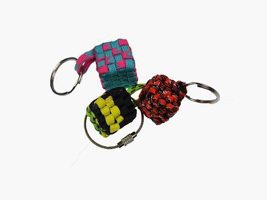 Survival keychain yellow-black