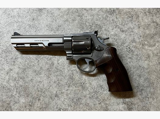 Smith & Wesson 629 Competitor Kaliber 44Magnum