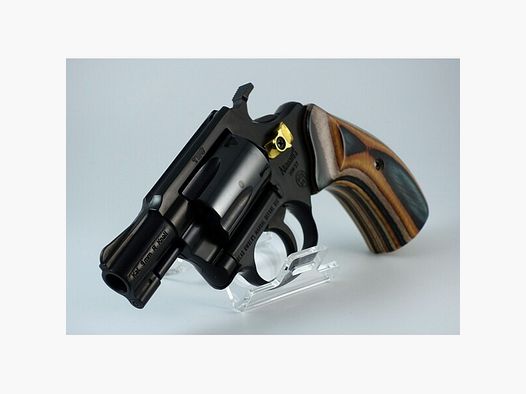 Weihrauch HW 37 WADIE-Edition mit Schichtholzgriffschalen "Camo" und vergoldetem Schieber
