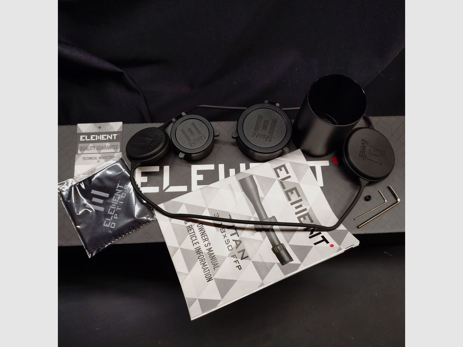 scope ELEMENT Titan 3-18x50 FFP APR-2D MRAD / incl. adjustable scope mount from Sportsmatch UK - ATP 94, 34mm high, for Weaver/Picatinny