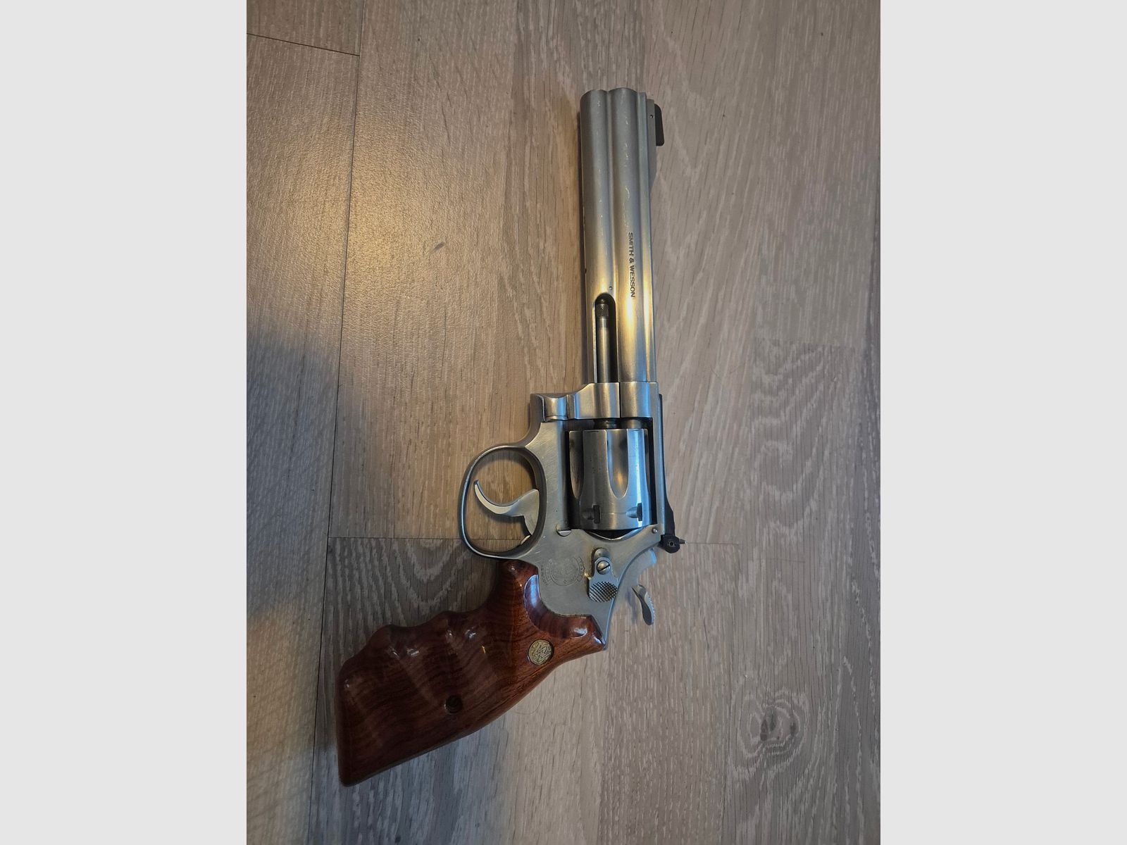 Revolver von Smith & Wesson 617