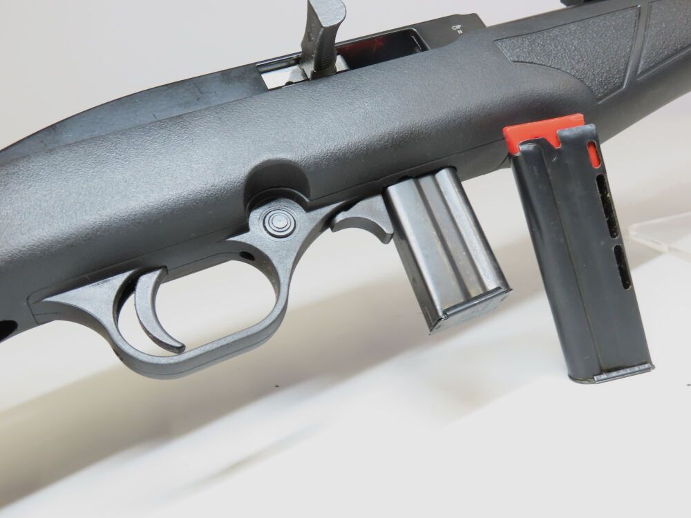 Rossi 7022 Halbautomatische Büchse