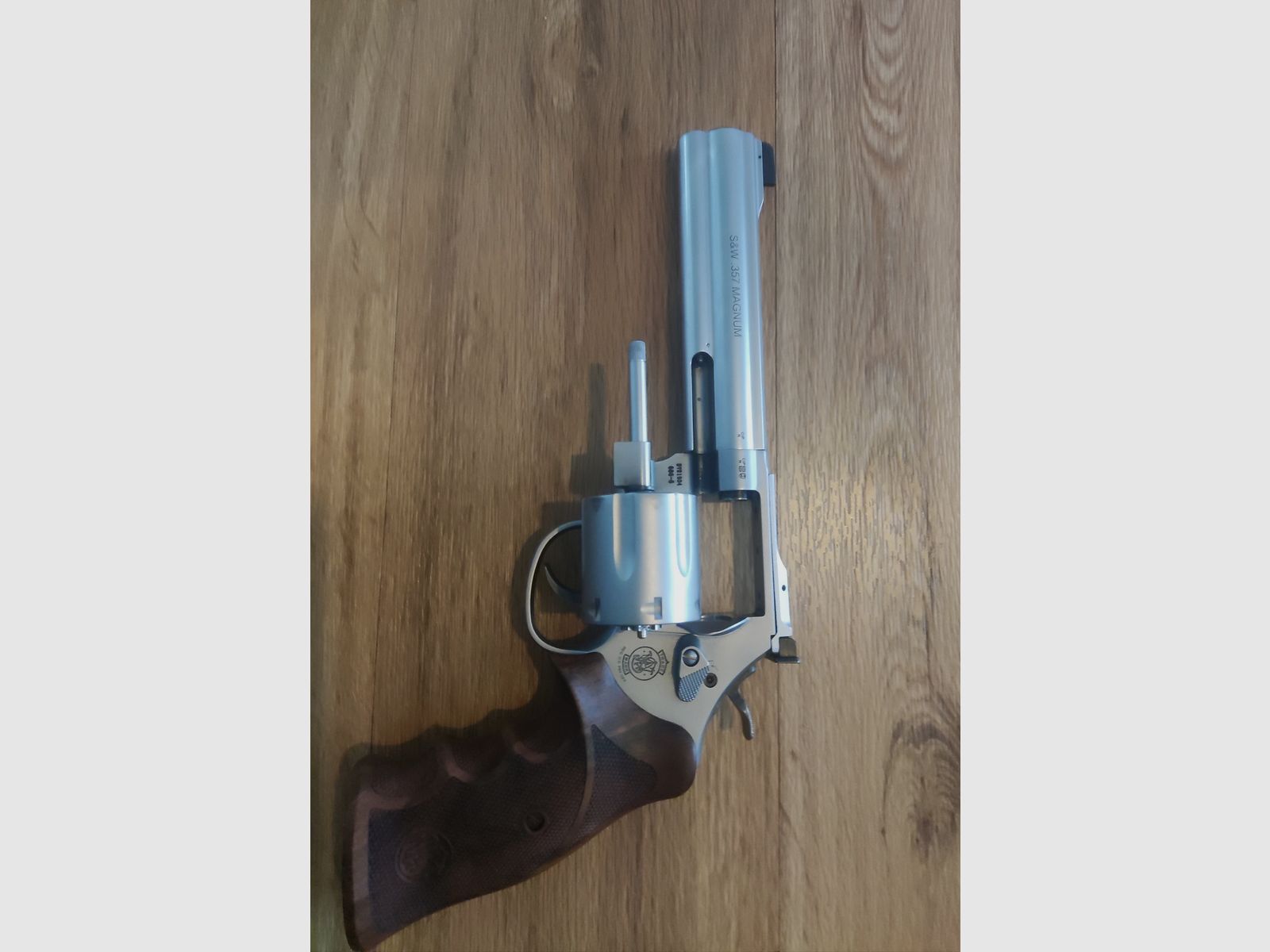 Revolver Smith and Wesson .357 Magnum 686-6