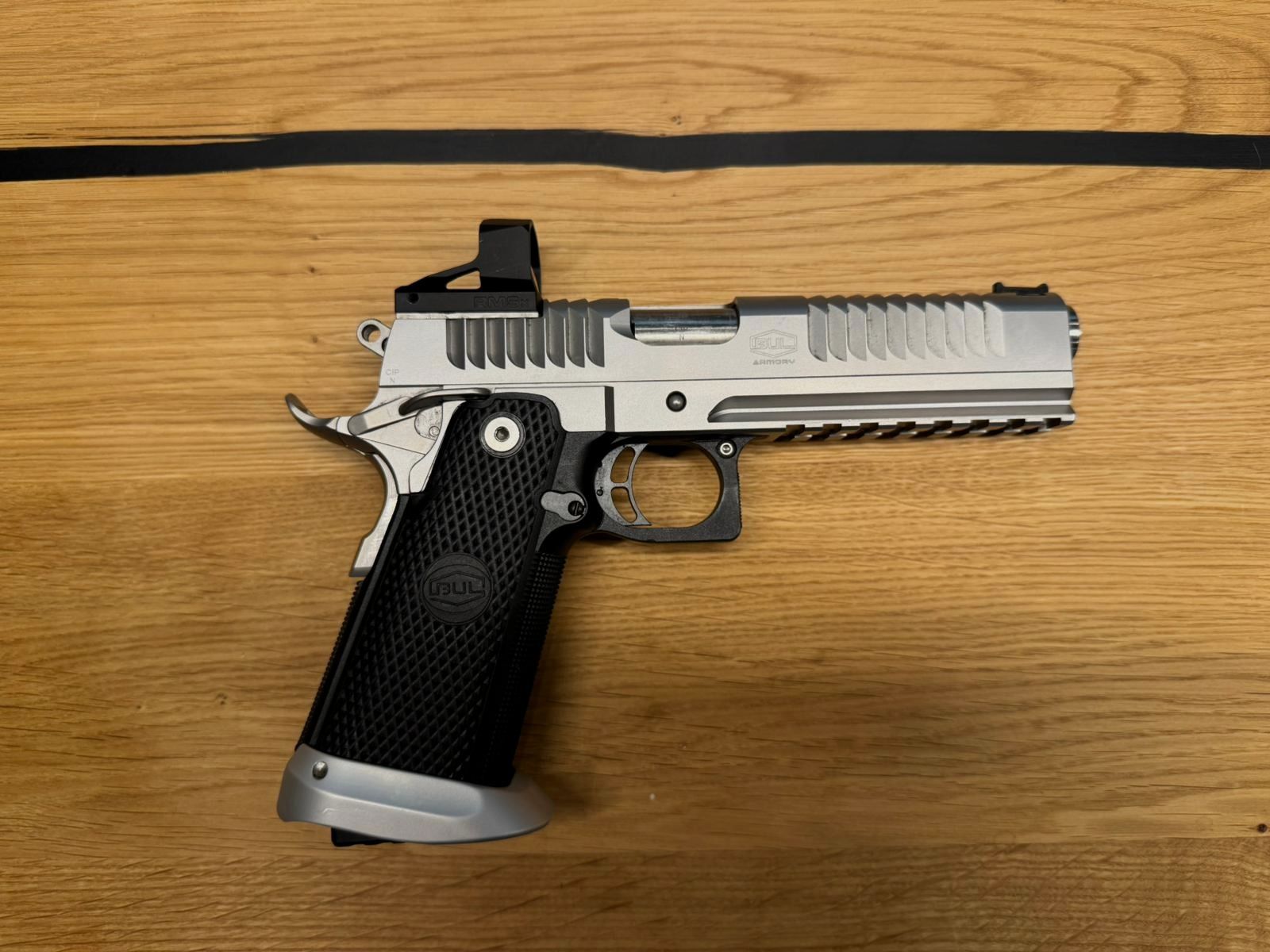 Bul SAS 2 SAW 2011 40 S&W Picatinny opty Reddot IPSC