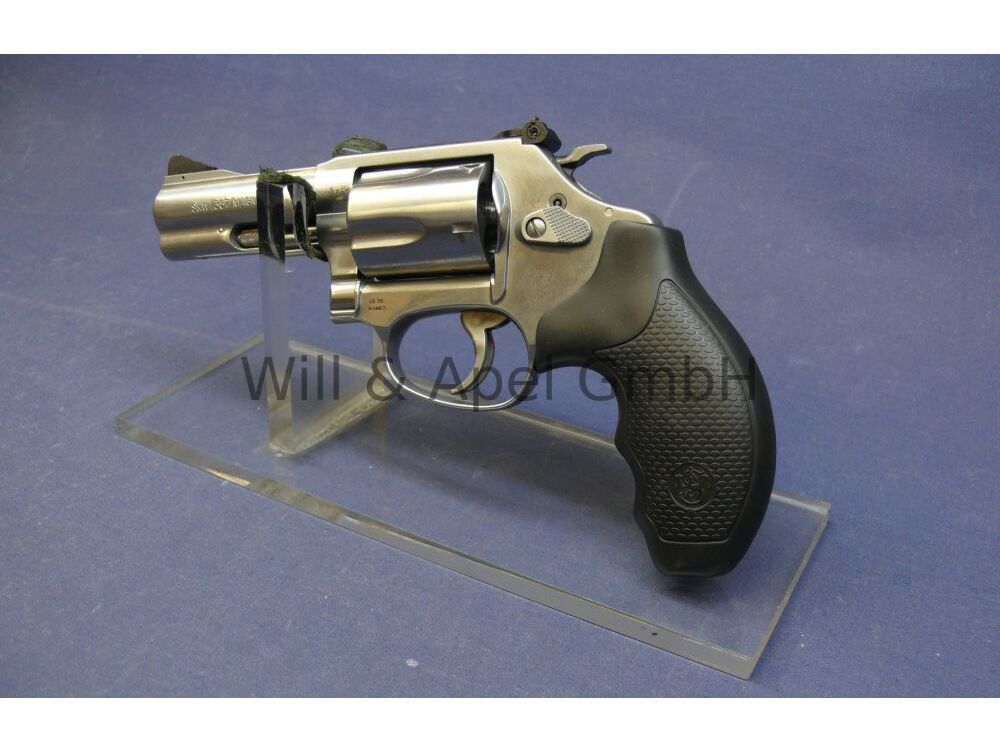 Smith & Wesson	 Modell 60 5Schüssig