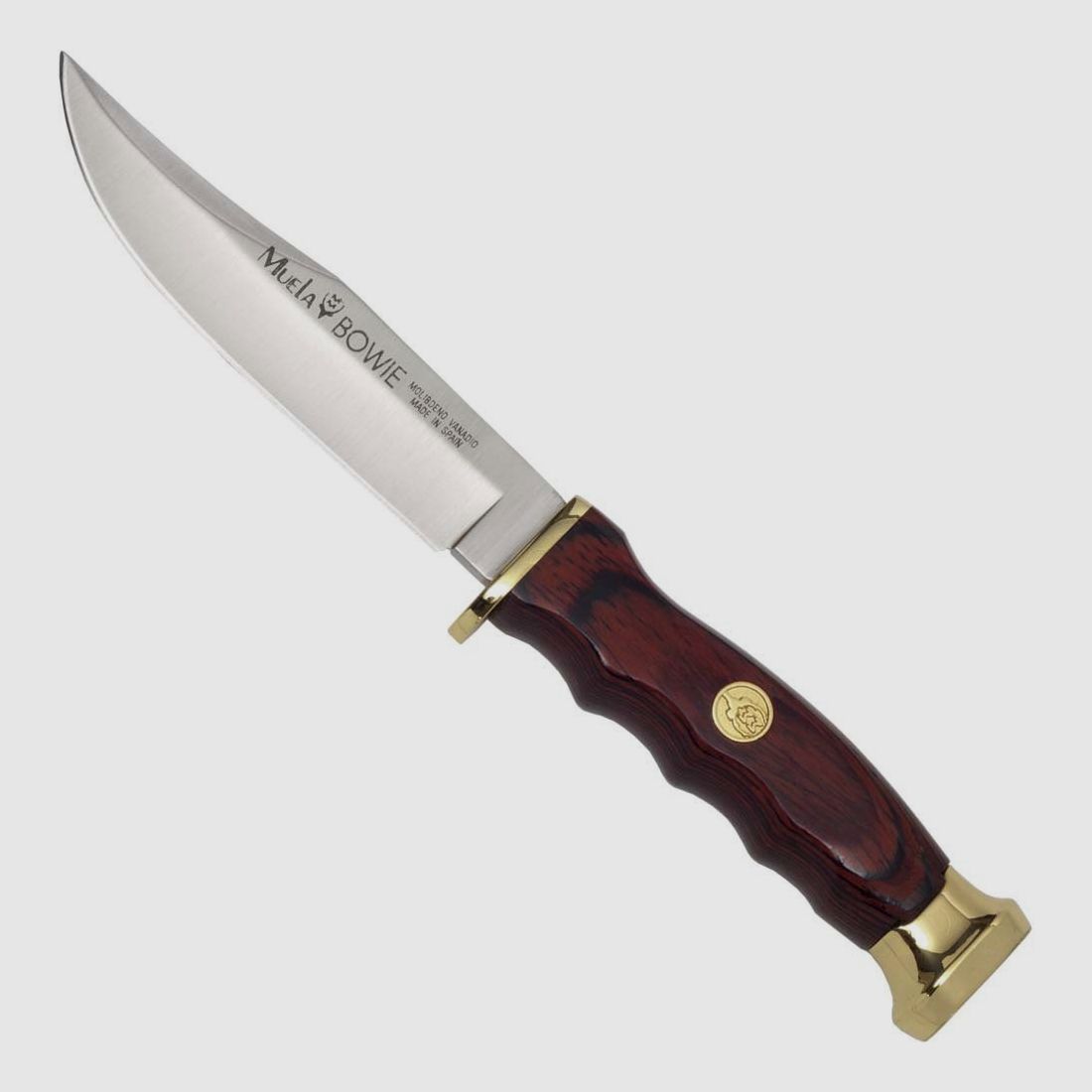 Bowie knife with handle made of pakkawood