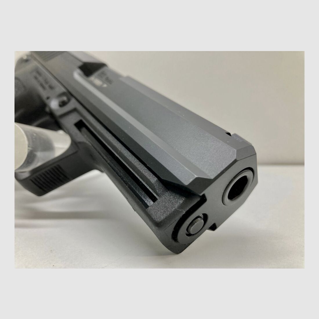 HECKLER & KOCH	 HK USP Standard - Waffen Friedrichs