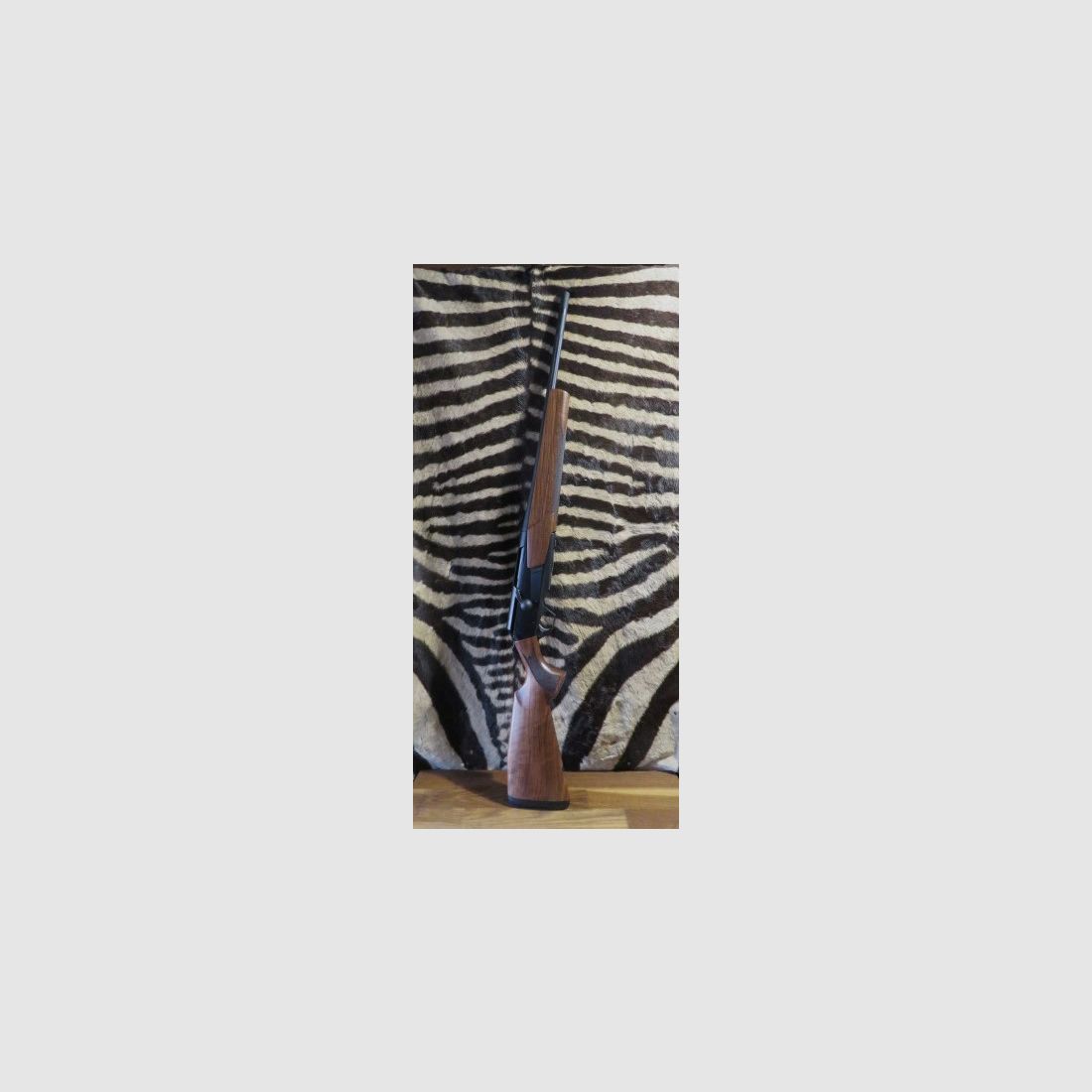 BROWNING Maral 4X Nordic Bavarian Grade 3 .300wm Repetierbüchse 51 cm – Waffenkoffer, Bild 1 von 9