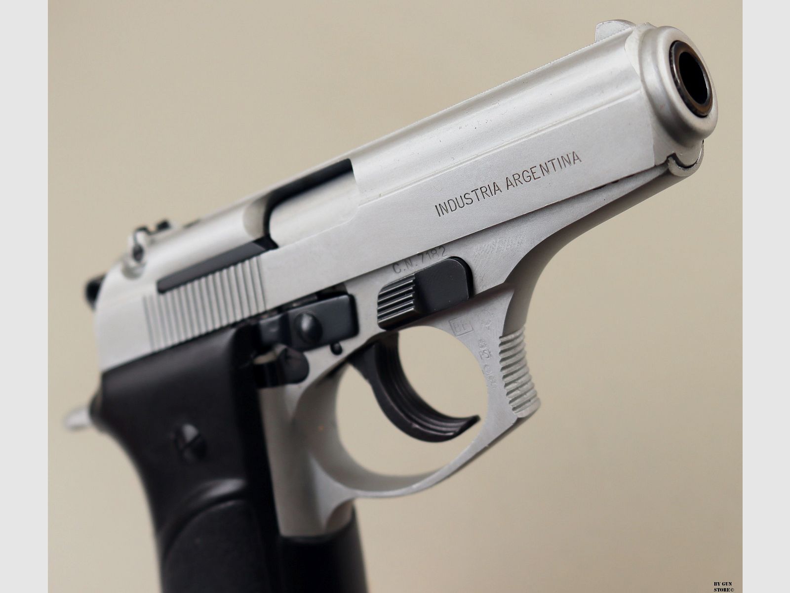 Pistolet Bersa mod. 85 cal. 380 ACP matr. 217573, image 7 sur 11