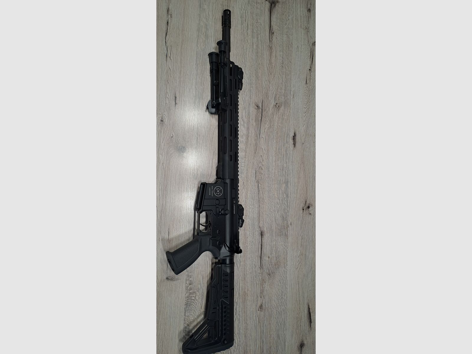 AR 15 LuxDefTec 16 inch, calibro 223, immagine 2 di 3