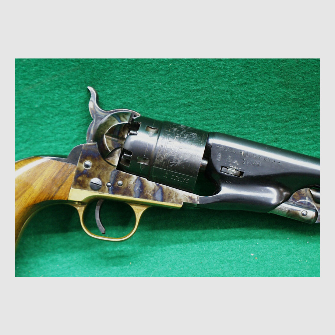 Hege Uberti	 Revolver Colt 1860 Army