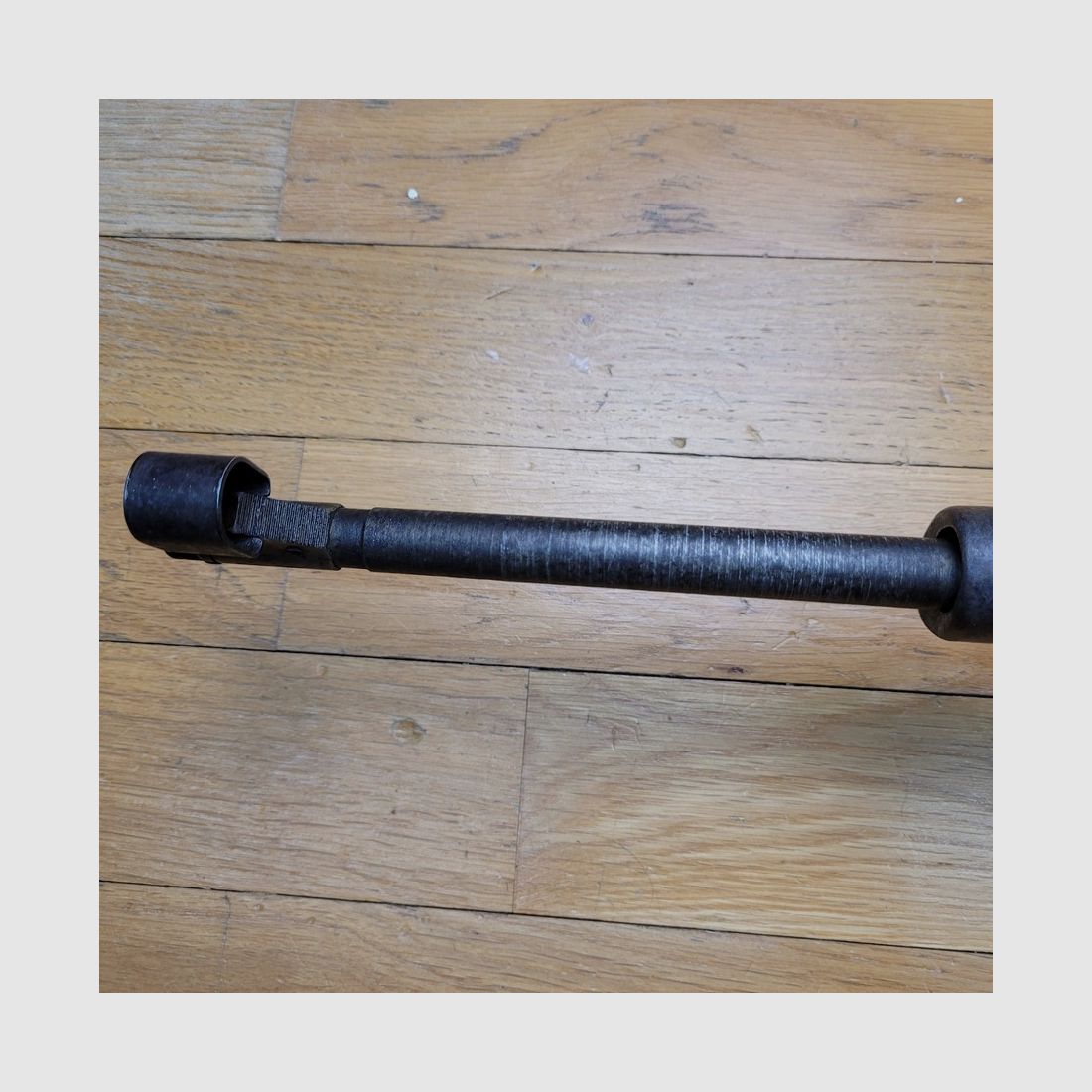 Muy bonito y muy raro rifle semiautomático alemán Walther G43 – Producción rara por « bcd » de mayo/julio de 1944 para las SS – Arma monomatricular – hermosos sellos « águila estrella » y Saint-Etienne – hermosa madera – Arma « mítica » de la II Guerra Mundial – TBE ++, imagen 28 de 37