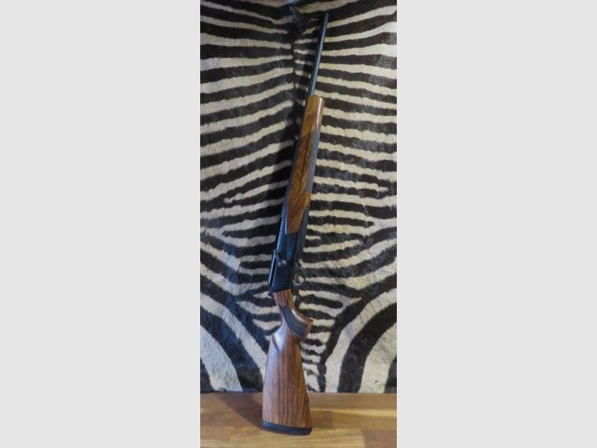 BROWNING Maral 4X Hunter .30-06 Büchse 53 cm Schaft Bavarian Klasse 3 ohne Visierung, Bild 1 von 8