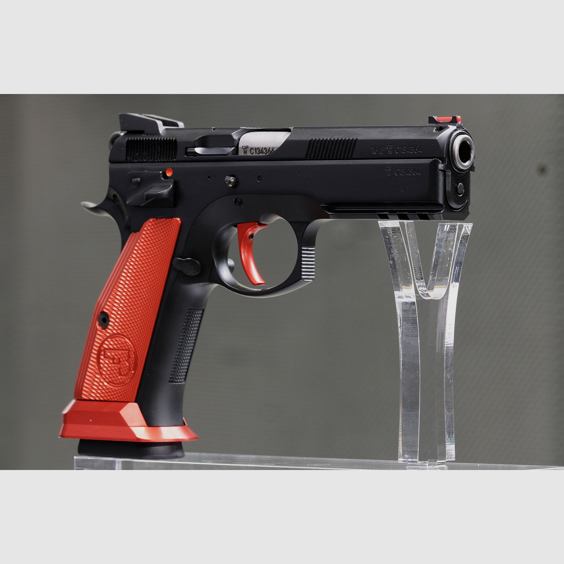 CZ 75 SP-01 Shadow «Red Devil», Bild 2 von 5