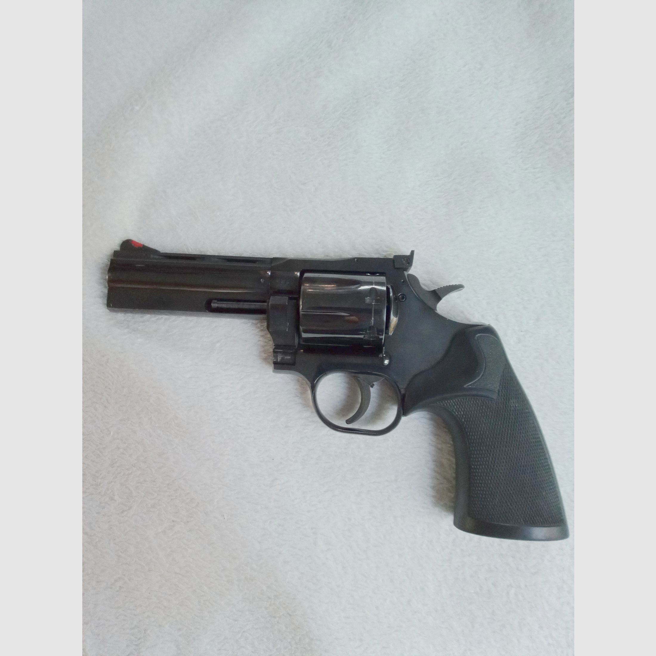 Dan Wesson Revolver .357 Magnum, verzamelobject Double-Action