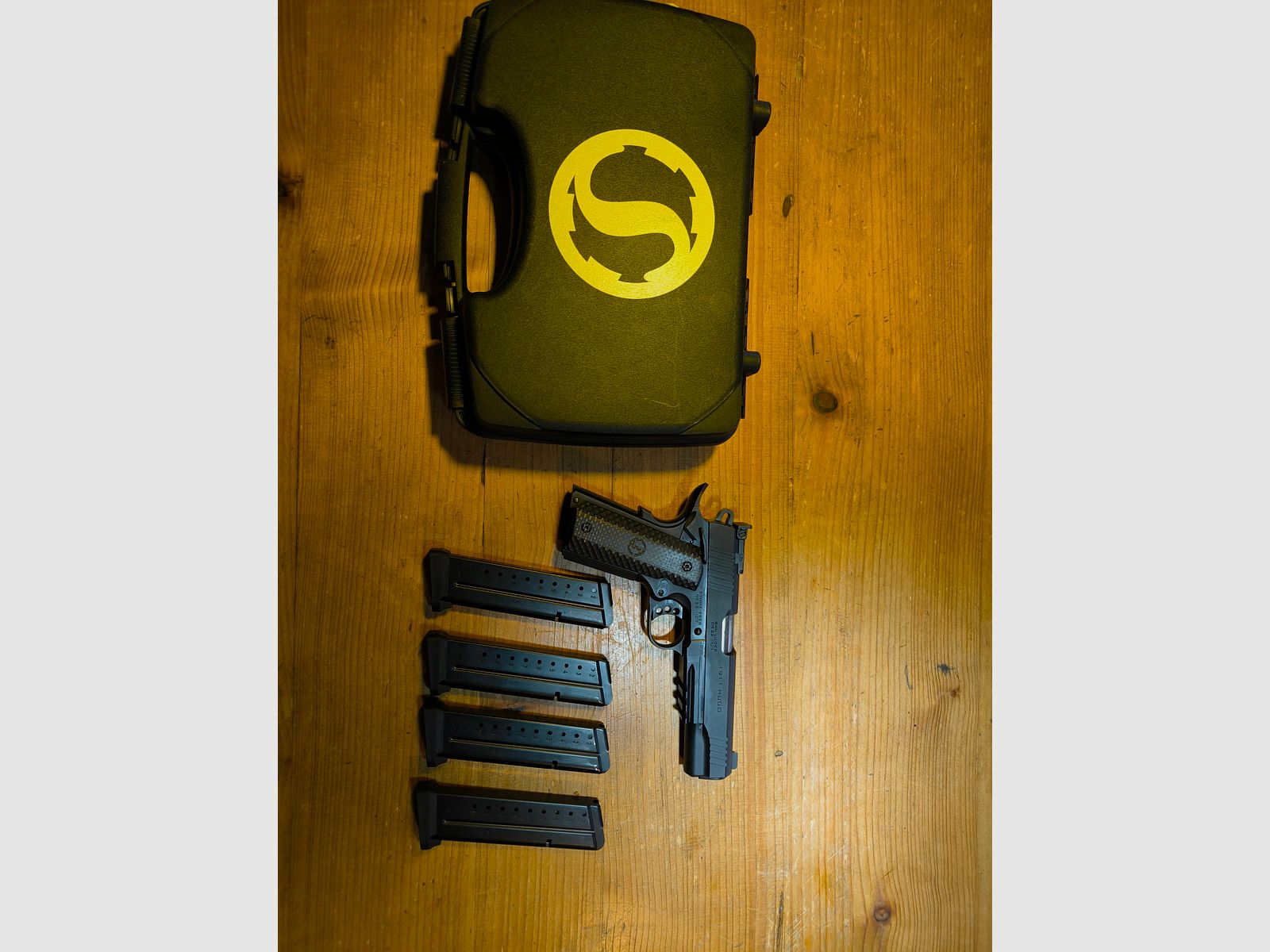 Schmeisser Hugo 1911, 5", 9mm,