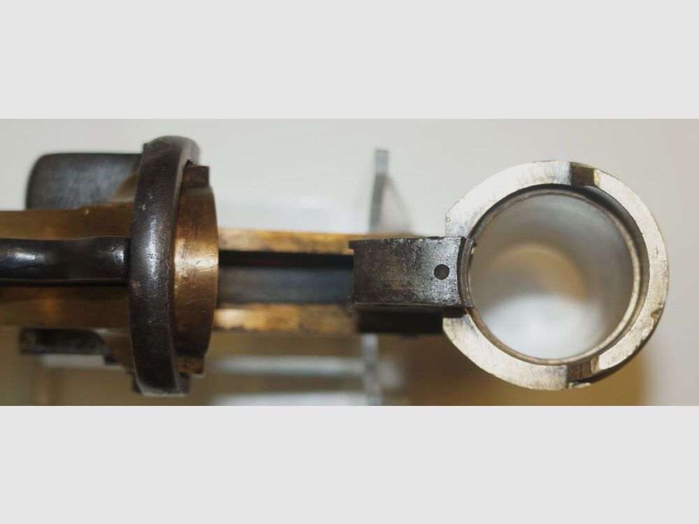 Cogswell & Harrison flare gun, Cogswell & Harrison, brass barrel and housing, small defect (spring break)