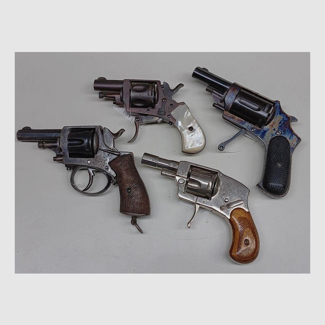Bicycle revolver lot