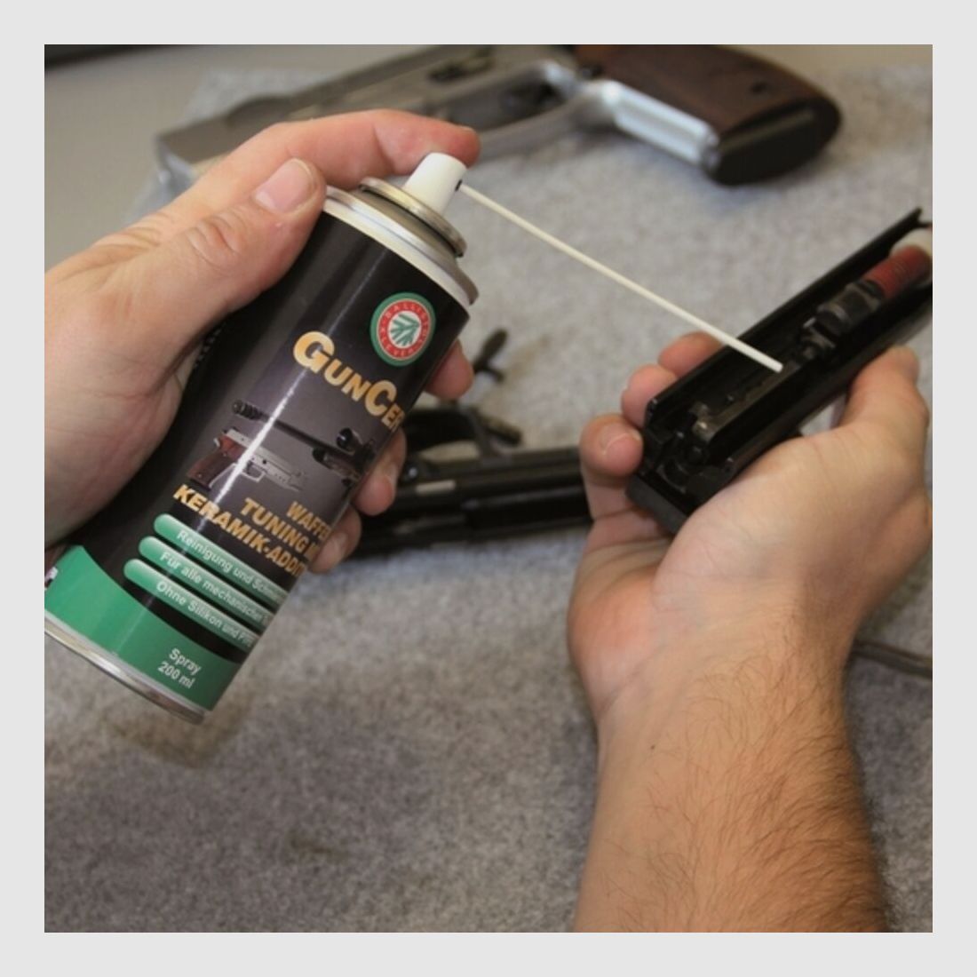 BALLISTOL Huile pour armes GunCer Spray 50 ml