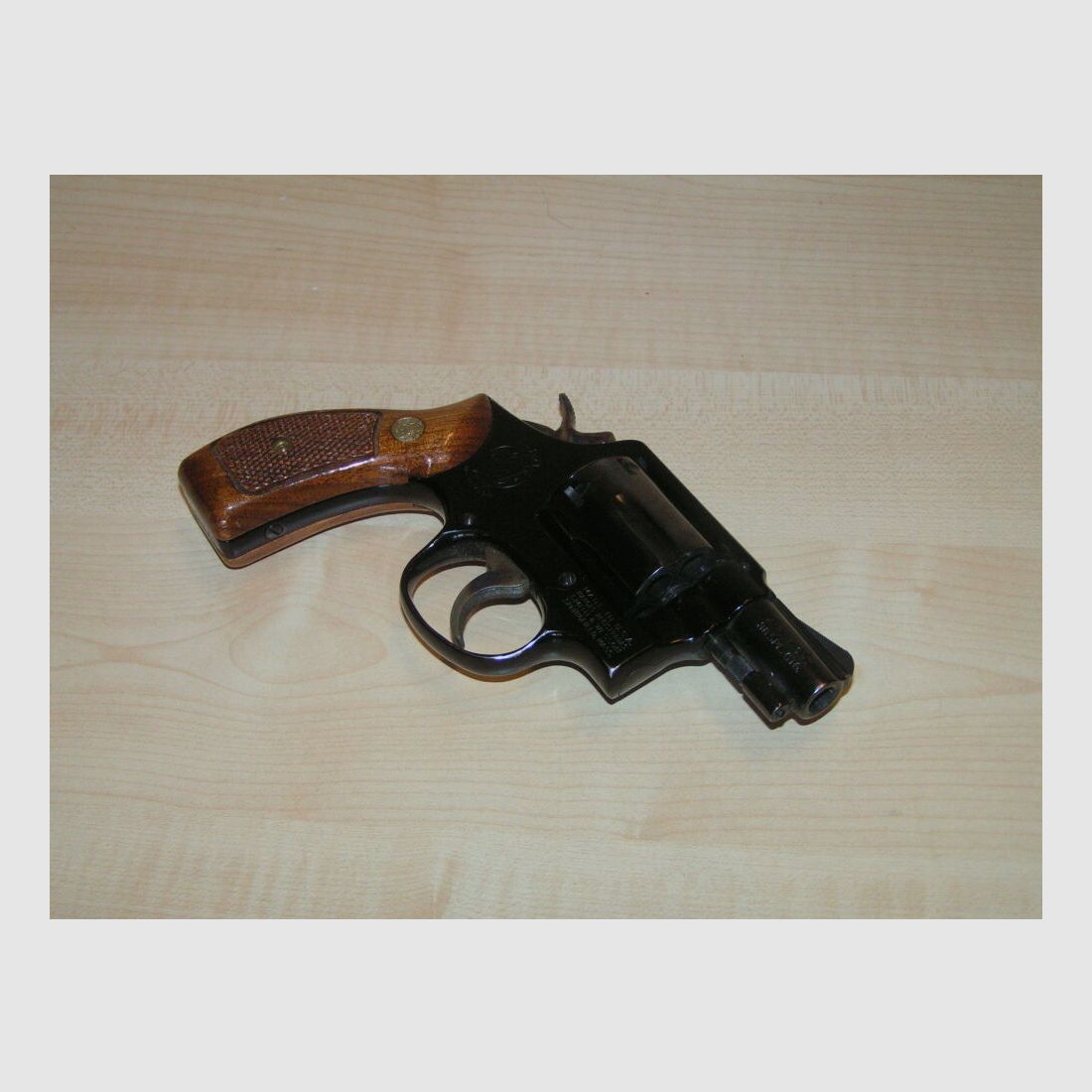 Smith & Wesson 12 - 2