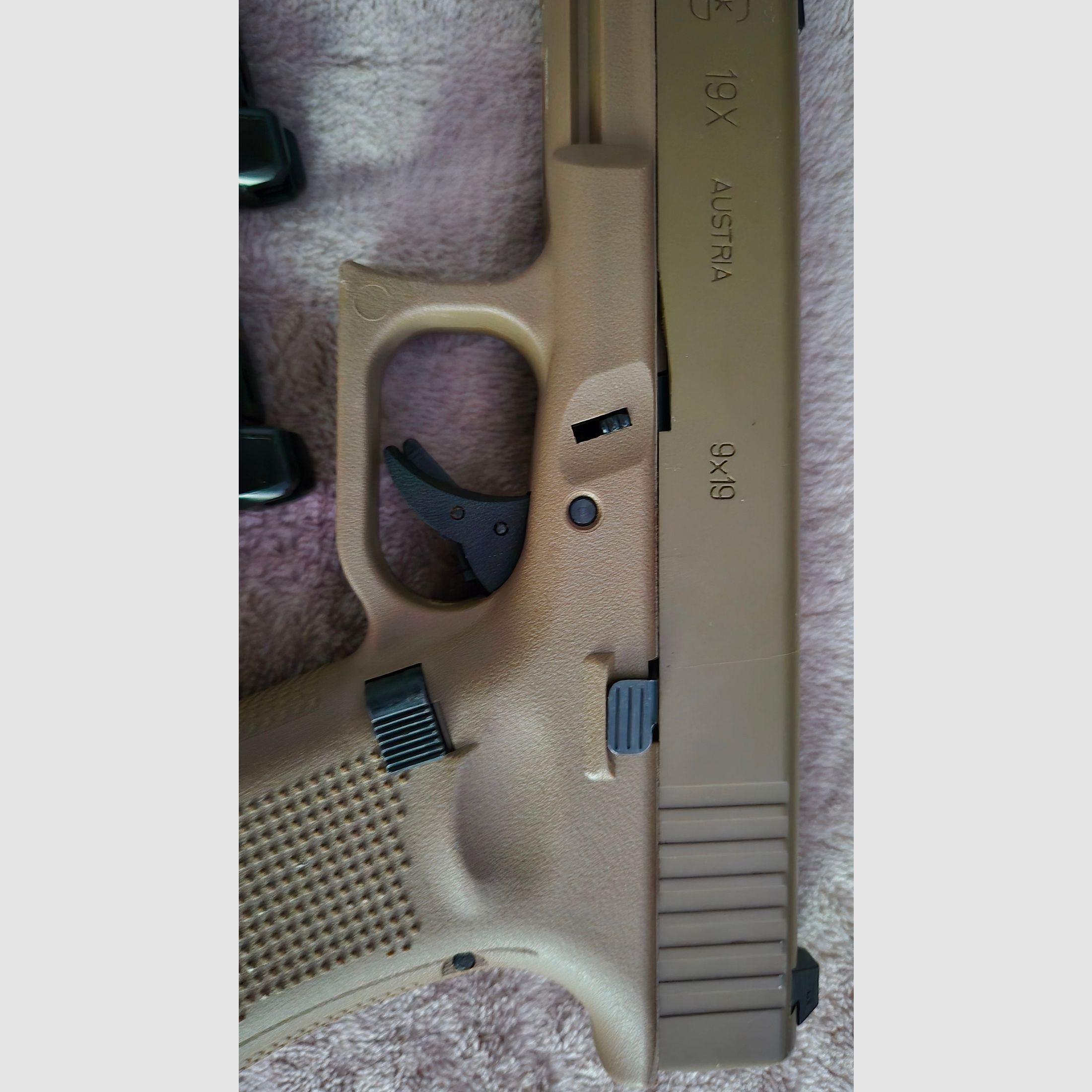 Airsoft Glock 19X con 2 cargadores
