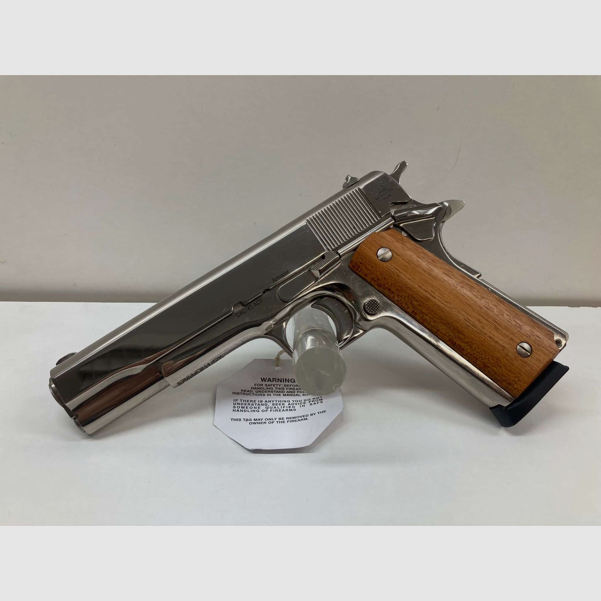 ARMSCOR 1911 A1 GI Standard "Orgullo del Oficial" 5" | .45 ACP